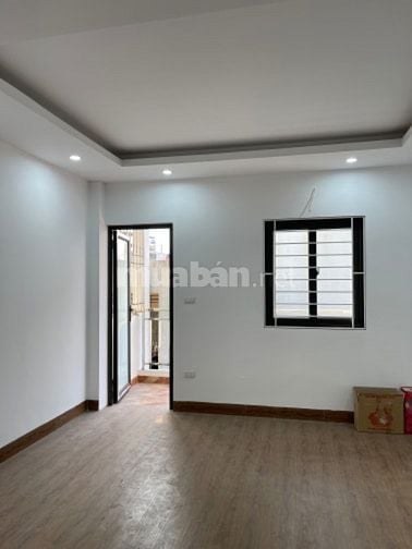 Bán nhà Thanh liệt 5,5 tầng xây mới chất lượng SĐCC gần đường chính