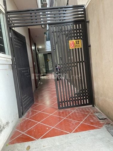 Bán nhà Thanh liệt 5,5 tầng xây mới chất lượng SĐCC gần đường chính