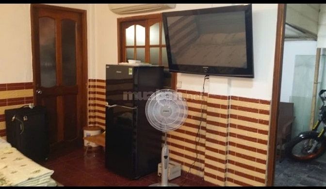 Hẻm kinh doanh siêu HOT 353/ nguyễn trọng tuyển