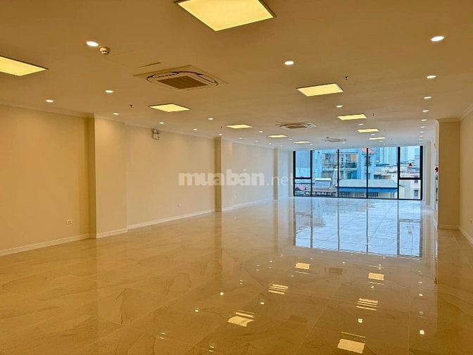 Toà Văn Phòng Phố Hoàng Đạo Thuý 15M MT - Vỉa Hè Rộng - 95.9 Tỷ.