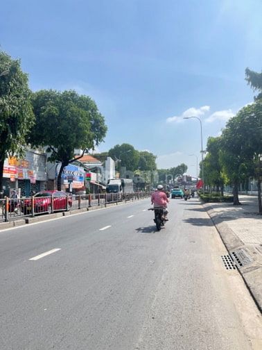 Bán nhà MẶT TIỀN Đường Số 14 Quang Trung, 5x20m,3lầu, đường thông