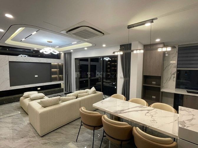 Bán căn hộ Siêu Phẩm Cầu Giấy 130m2 - 4 Phòng ngủ - Nội thất Xu Hướng 