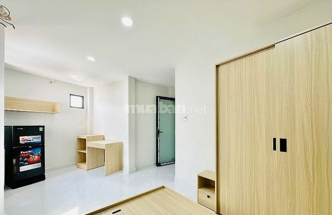 Bán CHDV hẻm xe hơi Dương Quảng Hàm,f5, dt 4x11m, trệt,4 lầu