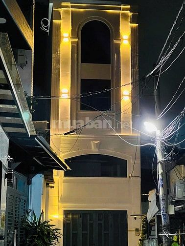 Bán CHDV hẻm xe hơi Dương Quảng Hàm,f5, dt 4x11m, trệt,4 lầu