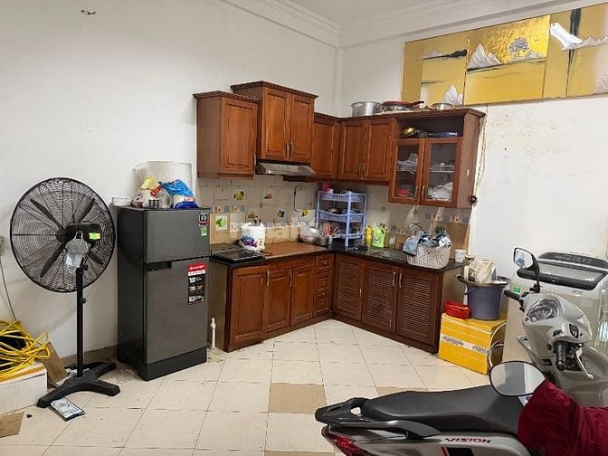 Bán Nhà  4x16m kết cấu 3 lầu, KDC Cao Lõ P4Q8