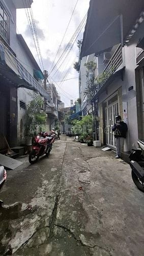 Bán nhà gần Bình Thới, Quận 11 , 4x14, 3PN cơi nới, chỉ 5 tỷ nhỉnh