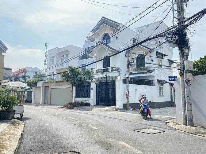 Bán Villas 2 mặt tiền đường số 72A đường Thạnh Mỹ Lợi, Quận 2