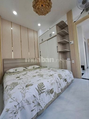 Nhà đẹp Hoàng Diệu - Quận 4. 2 tầng - Gần công viên Khánh Hội