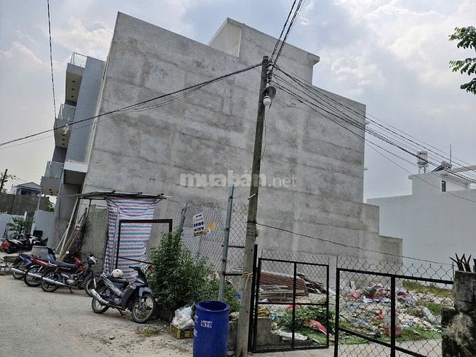 Cần bán đất Thổ cư-Rộng 5m-Hẻm ô tô, thông.Gần Tô Ký
