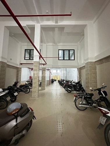 BÁN CHDV 6 TẦNG MỚI XÂY 354M2 62P DOANH THU ~280TR NGAY NGÃ TƯ BỐN XÃ 