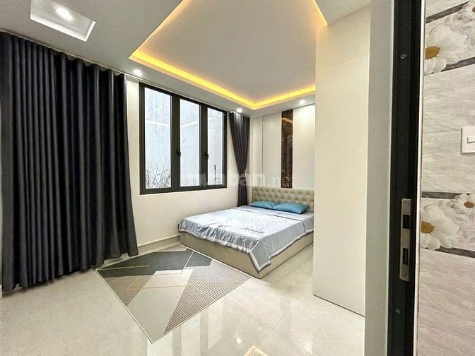 NHÀ ĐANG SẴN HĐ THUÊ 12TR/TH GIỜ CẦN BÁN GẤP CHỈ 3TỶ650 NGAY HÒA BÌNH