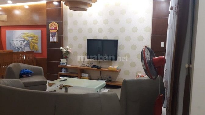 Cho thuê căn hộ cao cấp The Everich Lê Đại Hành - 3/2