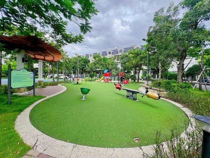 BÁN NHÀ MẶT TIỀN SÔNG GIỒNG ÔNG TỐ – LAKEVIEW AN PHÚ, QUẬN 2