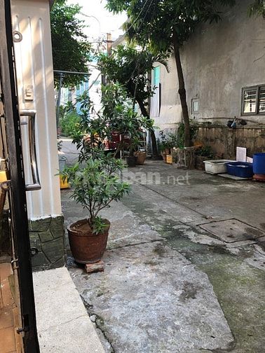 Nhà riêng tại cư xá Lê Đại Hành 12 tỷ nét.