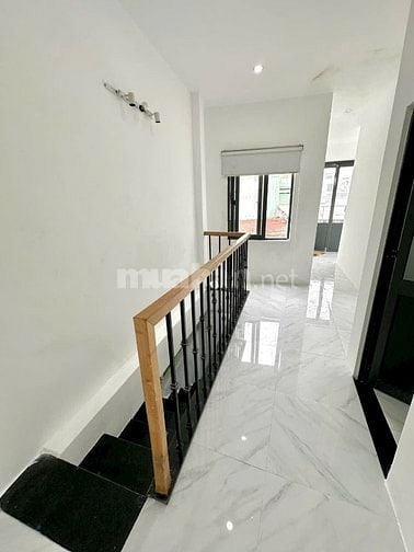Chính chủ bán nhà 46 mx2t giá 3,8 tỷ trung tâm cầu rồng cực đẹp