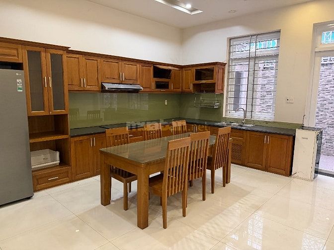 Bán nhà 5x26,2m Đất 131m2 DTSD 495m2 KDC intresco 6B Phạm Hùng
