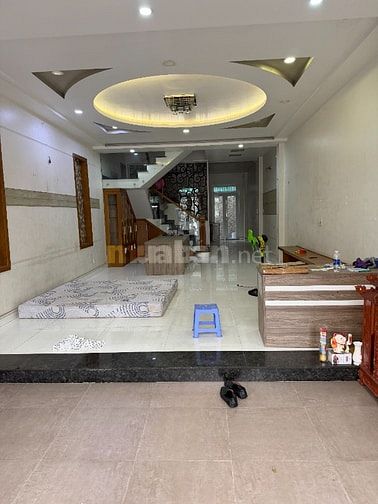 Bán nhà 5x26,2m Đất 131m2 DTSD 495m2 KDC intresco 6B Phạm Hùng
