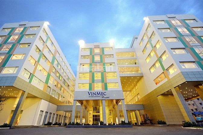 Cho Bệnh viện Hotel thuê cả toà nhà 800m2 x 12 tầng sát Nguyễn Văn Cừ 