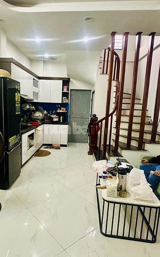  AN DƯƠNG VƯƠNG -TÂY HỒ- NHÀ ĐẸP - FULL NỘI THẤT – CHỈ VIỆC VỀ Ở.