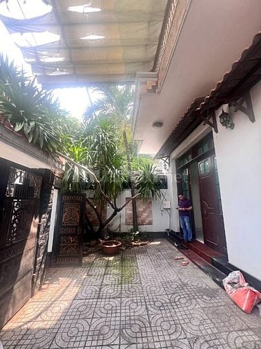 BIỆT THỰ 1/ LÊ VĂN KHƯƠNG. NGAY MEGA HIỆP THÀNH