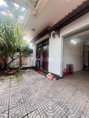 BIỆT THỰ 1/ LÊ VĂN KHƯƠNG. NGAY MEGA HIỆP THÀNH