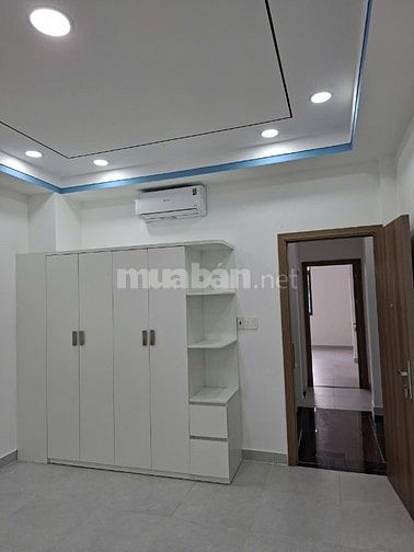 Bán nhà 2 lầu mới xây giá 11 tỷ phường BTT Q2 HCM