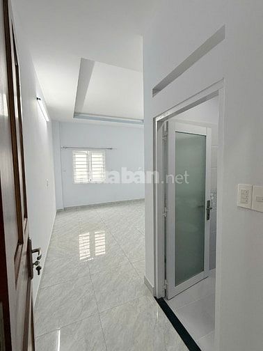 NHÀ ĐẸP 5PN sẵn máy lạnh khu tên lửa ngay aeon Bình Tân