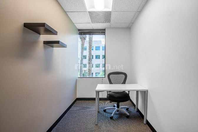 Cho thuê bàn ​​làm việc chung từ 2tr3/ tháng tại Regus MACH Building