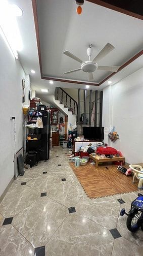 Nhà riêng 30m x 6T ngõ 325 kim ngưu, giá 6,9 tỷ có thương lượng