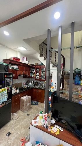 Nhà riêng 30m x 6T ngõ 325 kim ngưu, giá 6,9 tỷ có thương lượng