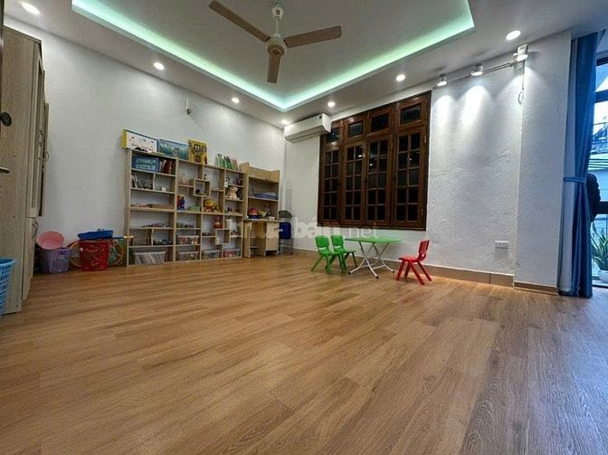 Bán gấp giá rẻ nhà phân lô Xuân La Tây Hồ vỉa hè ô tô 30 tỷ. Mặt tiền 