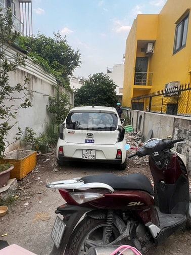 Chủ cần bán 2 lô đất mặt tiền đường số 14 phường btt Q2  