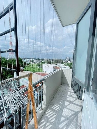 Phòng 20m2 có ban công gác, gần ngã 4 Thủ Đức, trường TC Marketing