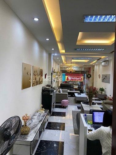Chủ nhà bán nhà số 686A mặt phố Bạch mai