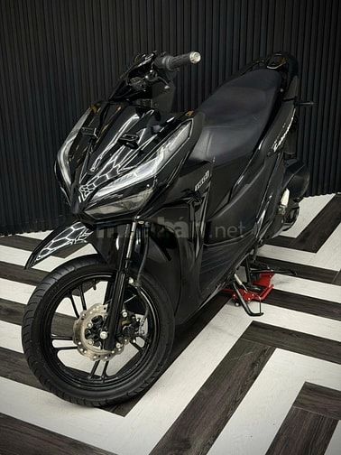 Xe Vario 150i 2022 màu đen "Bóng" - Có hỗ trợ góp 