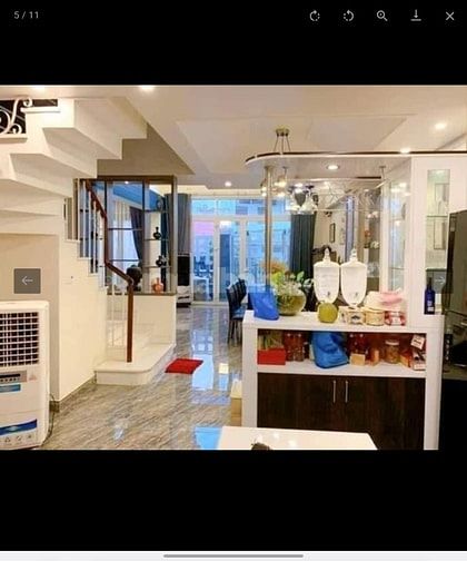  Bán CHDV Nguyễn Khoái Q4 dt 5x16,5m nhà 6 tầng cao cấp chỉ 11,5 tỷ.
