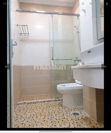  Bán CHDV Nguyễn Khoái Q4 dt 5x16,5m nhà 6 tầng cao cấp chỉ 11,5 tỷ.