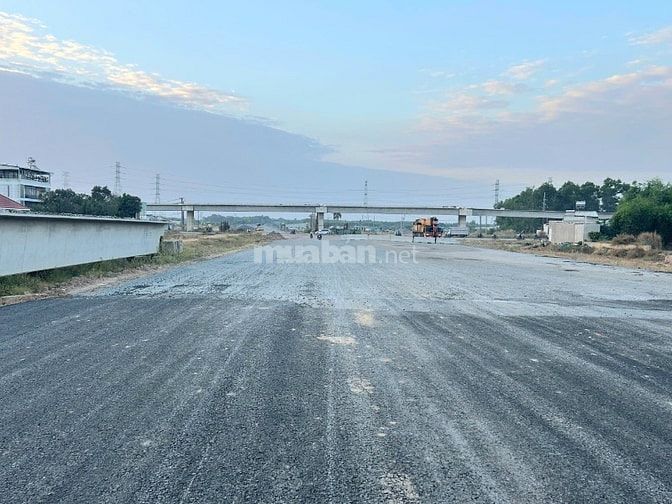 Chủ bán rẻ lô đất ở nông thôn 14.5mx63m khu dân cư đường ô tô sát VĐ3