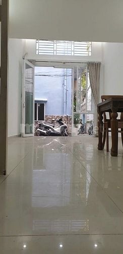 Chính chủ bán nhà Nguyễn Thị Minh Khai, Quận 3, hướng ĐN, 3,5x10,34m
