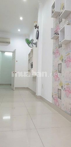 Chính chủ bán nhà Nguyễn Thị Minh Khai, Quận 3, hướng ĐN, 3,5x10,34m