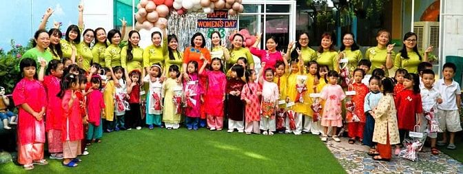 Trường mầm non Cần tuyển: Giáo viên, bảo mẫu, NVHC