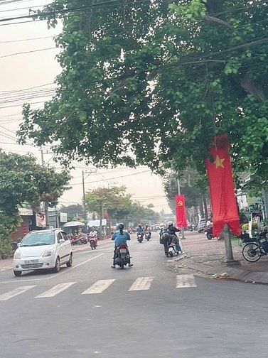 Cho thuê mặt bằng kinh doanh 450m2, vị trí đắc địa