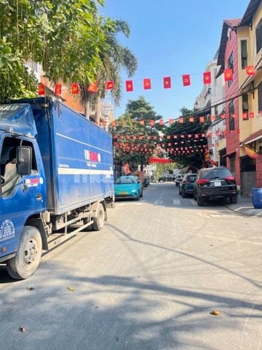 -Bán biệt thự 7x20m,3 lầu Dương Quảng Hàm, ngay bên bờ Kênh Tham Lương