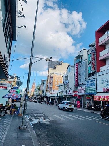 Cho Thuê Nhà Mặt Tiền 371 Hai Bà Trưng, Phường Võ Thị Sáu, Q3. 