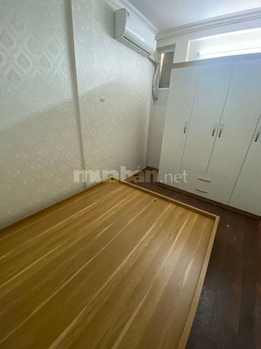Sale mạnh phòng trọ đơn từ 1,4tr cạnh Thái Hà. Đống Đa. Hà Nội. Full đ
