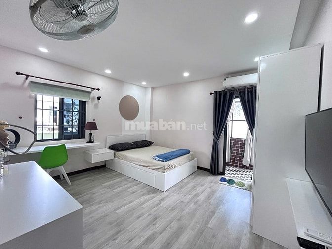 CHUNG CƯ NGUYỄN THỊ TẦN P2 Q8 CĂN HỘ SÂN VƯỜN 105,1M2 SHR, NỘI THẤT XÒ