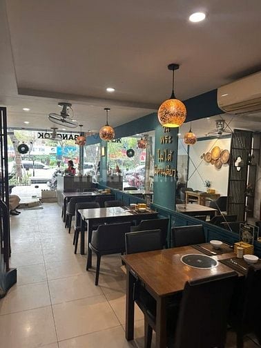 Cho thuê nhà mặt phố Giảng Võ 97m2