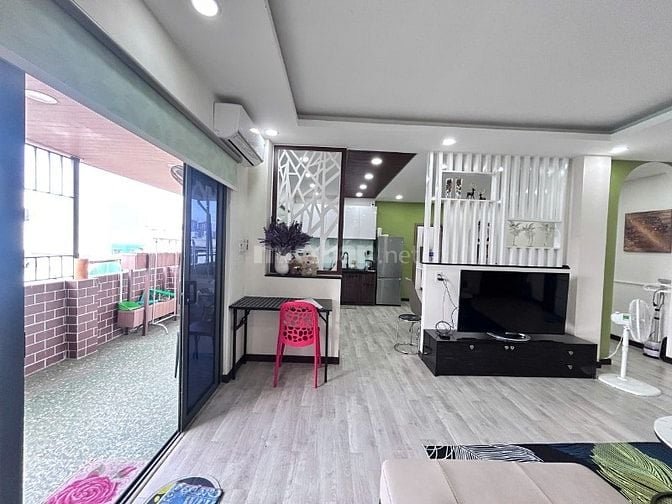 CHUNG CƯ NGUYỄN THỊ TẦN P2 Q8 CĂN HỘ SÂN VƯỜN 105,1M2 SHR, NỘI THẤT XÒ