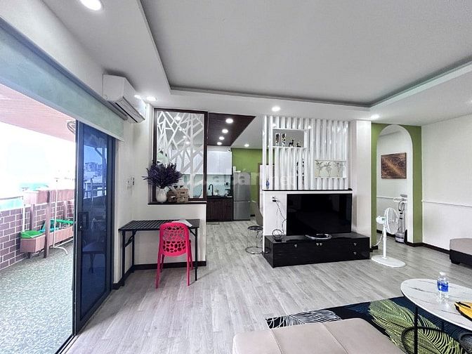 CHUNG CƯ NGUYỄN THỊ TẦN P2 Q8 CĂN HỘ SÂN VƯỜN 105,1M2 SHR, NỘI THẤT XÒ
