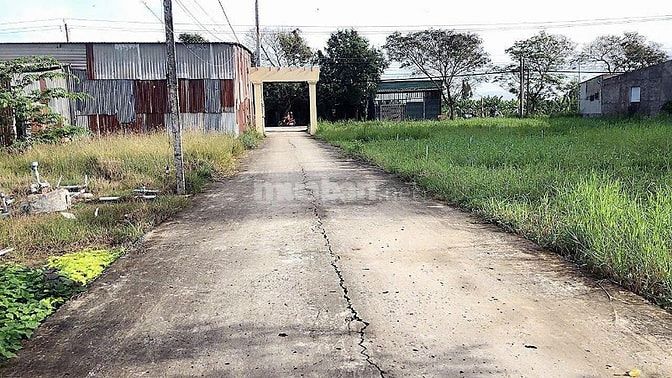 BÁN ĐẤT 406,2M2 GCĐ TIỀN GIANG  GẦN UBND XÃ TĂNG HOÀ SHR HXH SÁT MT  